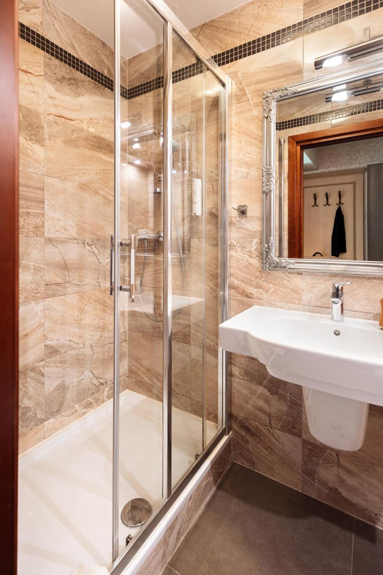 Hotel Podlasie Białystok Dış mekan fotoğraf